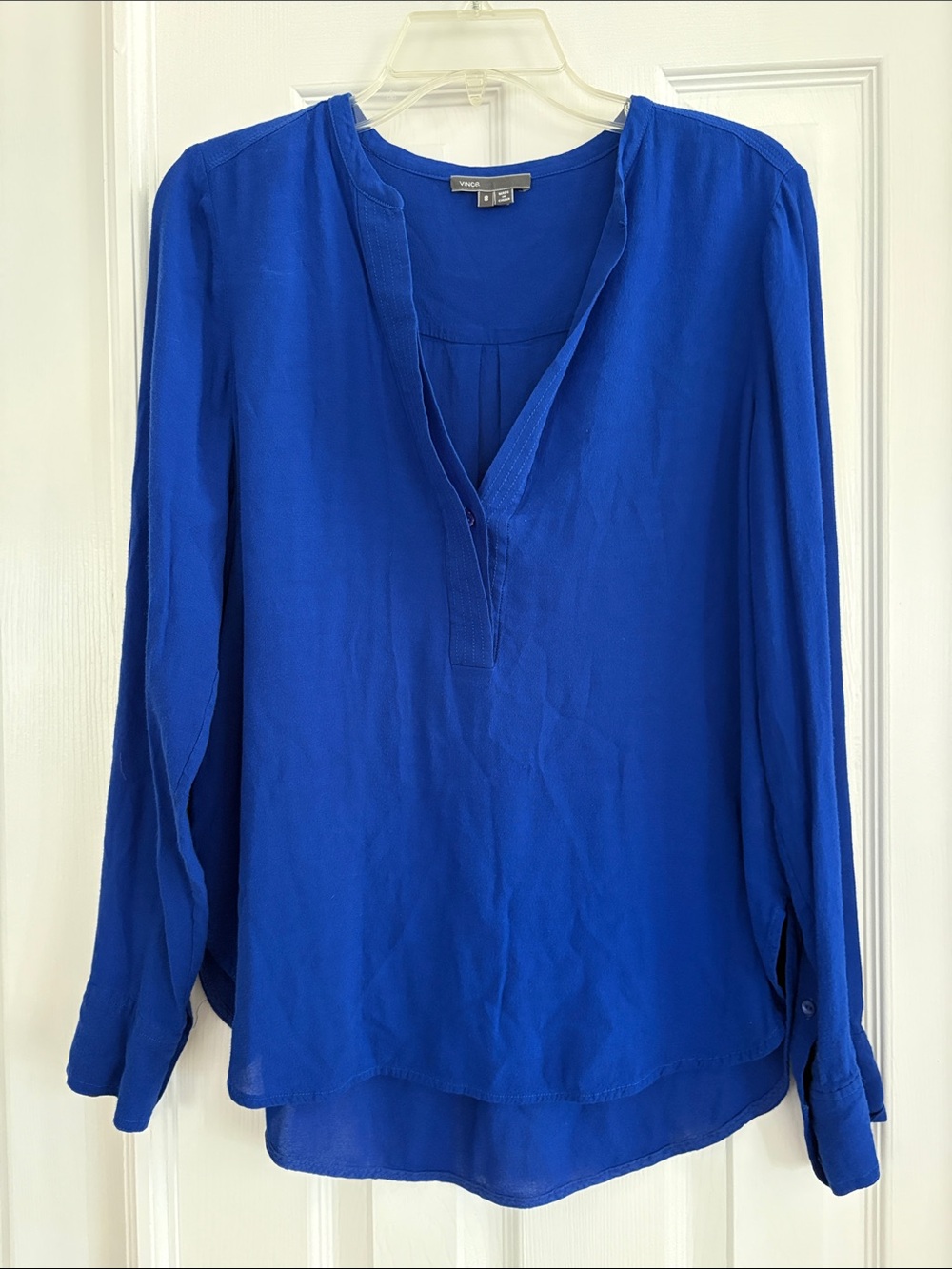 Vince Cobalt Royal blue Rayon V Neck Blouse Womens Size 8